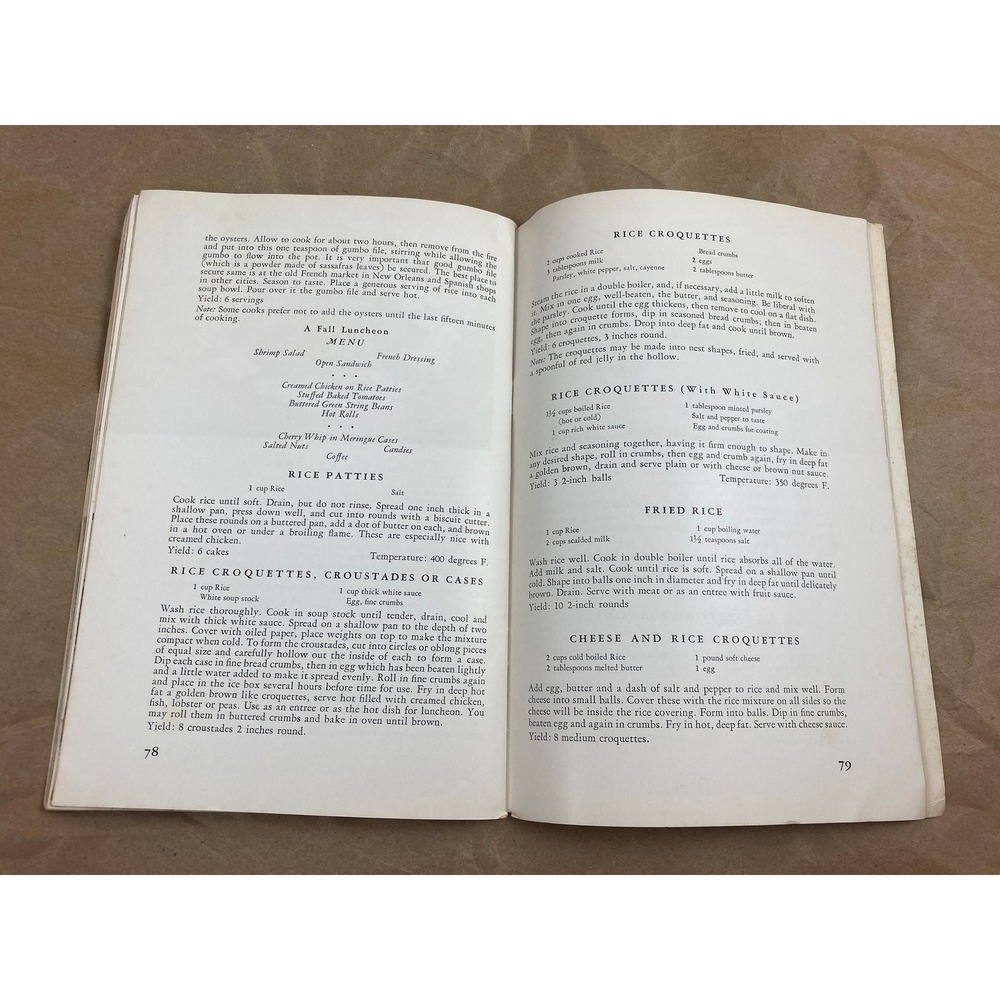1935 Rice Cookbook - Picture 7 of 9